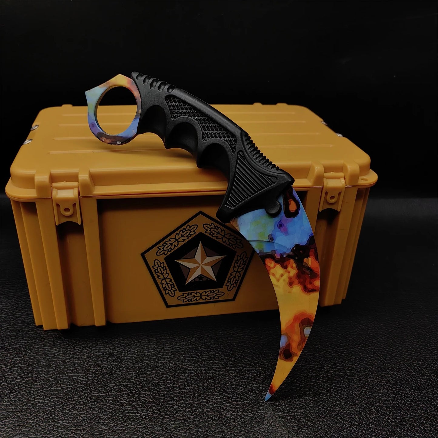 The Karambit Collection With Gamma Case / 8 Finishes